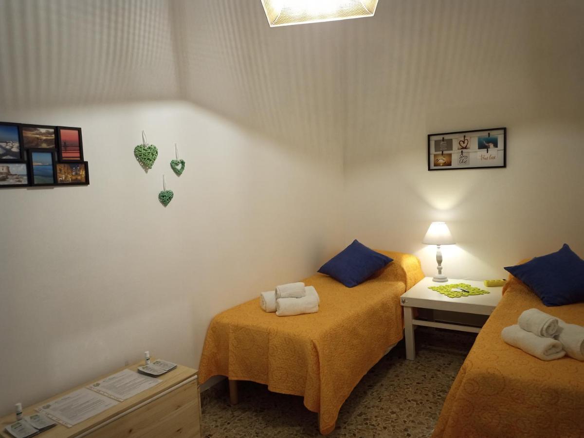 Casa Vacanze Ni Nuccia Trapani Exterior foto